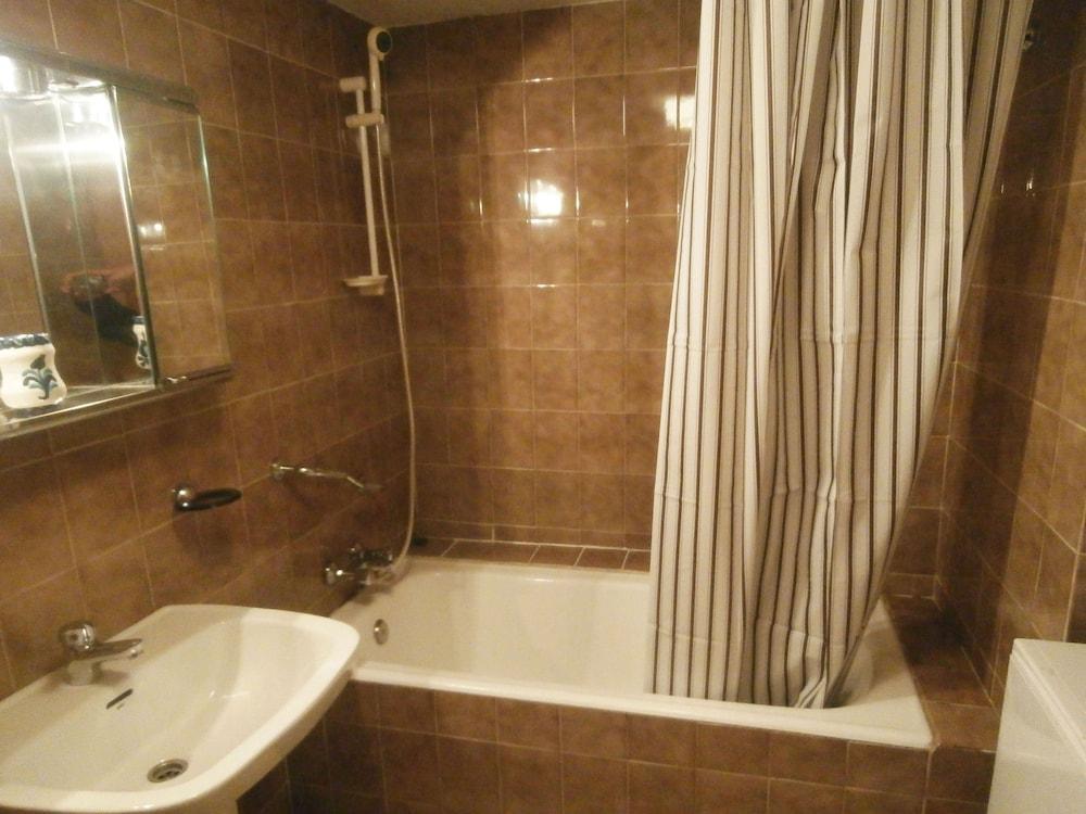 סיירה נבדה Apartamentos Mont Blanc Asn מראה חיצוני תמונה